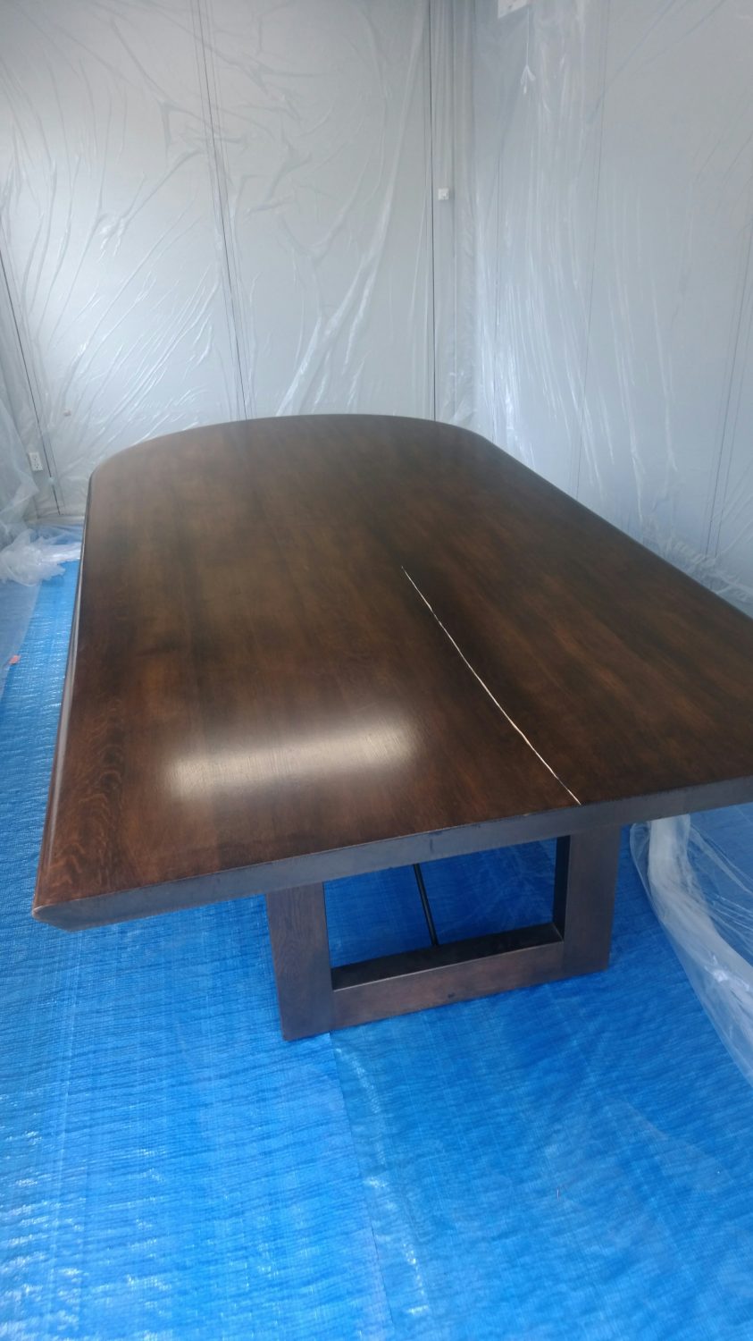 大きなテーブル(家具)塗装完了しました。