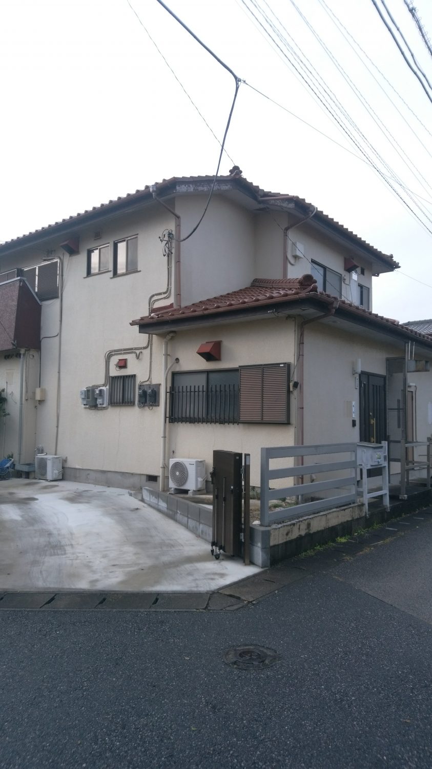 千葉県野田市S様邸塗装工事完了しました。